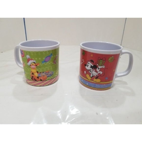 Pooh and Mickey Mouse Set of 2 Toddler Kids Melamine Glassware Handles - Picture 3 of 8